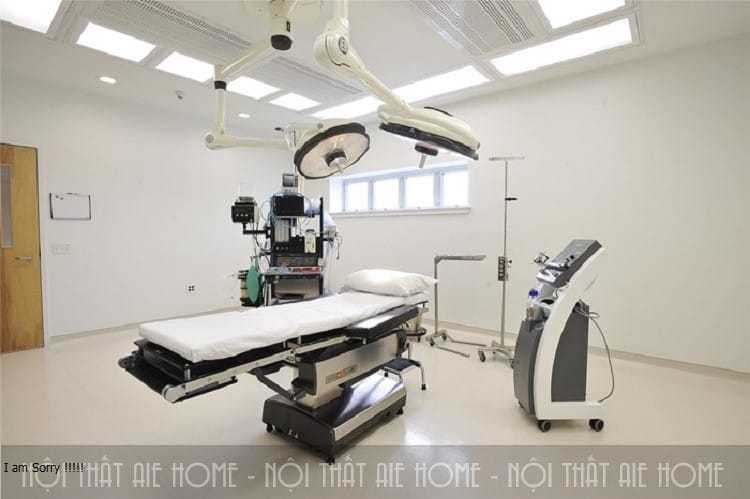Bố trí thiết bị phẫu thuật thẩm mỹ ở đầu giường hay góc trong phòng