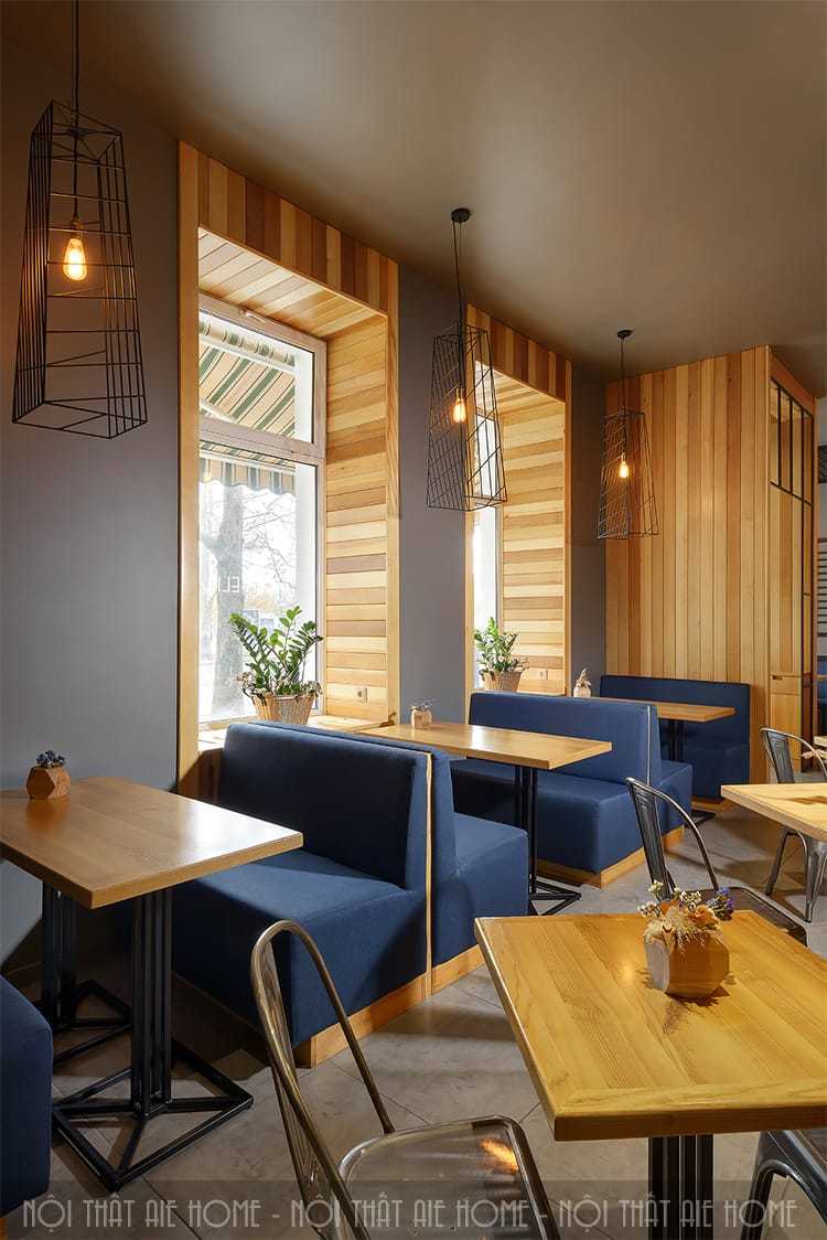 Thiết kế quán cafe nhỏ: Diện tích không đổi nhưng không gian dường như được mở rộng hơn với cách bố trí cửa sổ hợp lý 